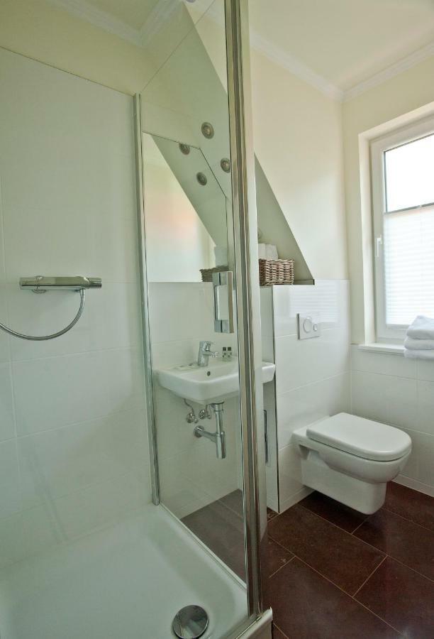 Ferienhaeuser Suedwind Apartment Hiddensee